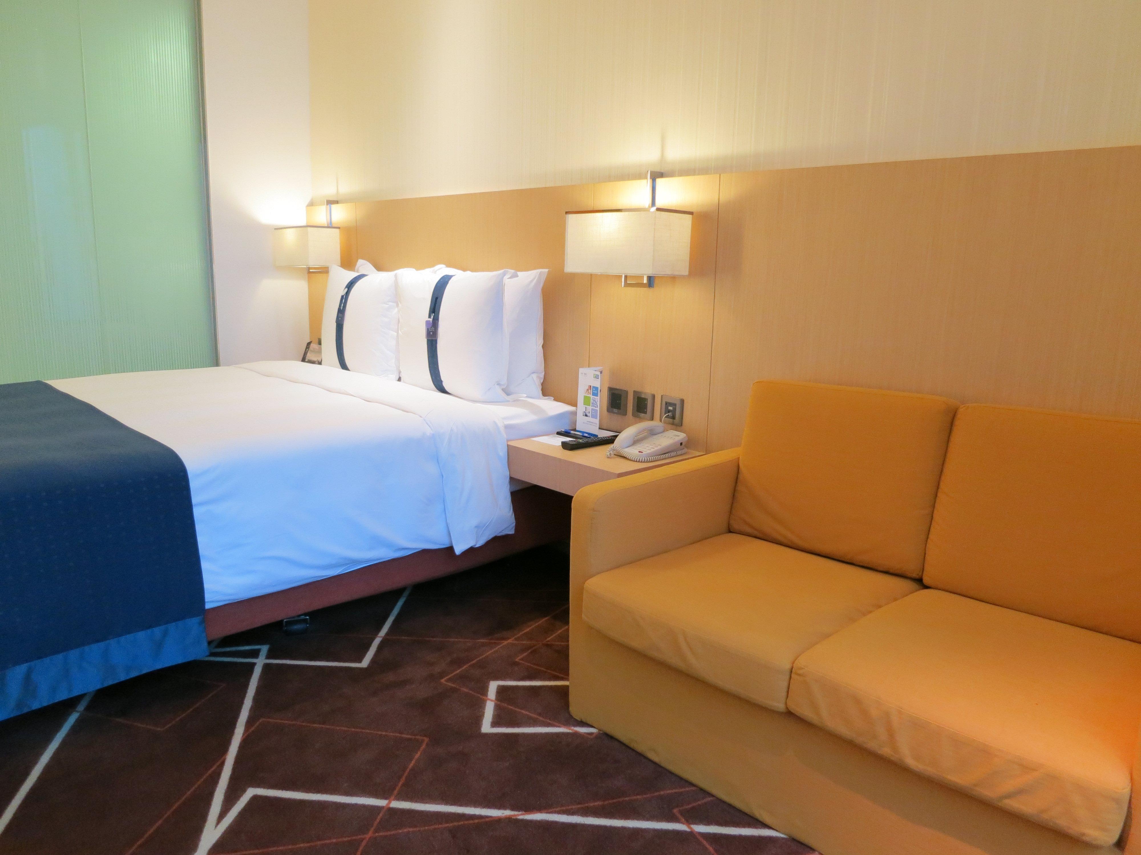 Holiday Inn Express Hong Kong Kowloon East, An Ihg Hotel Exteriör bild