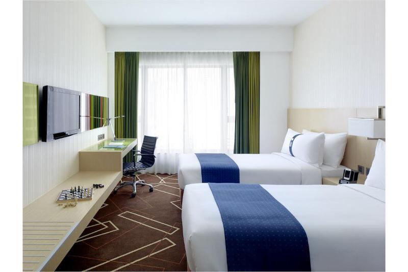 Holiday Inn Express Hong Kong Kowloon East, An Ihg Hotel Exteriör bild